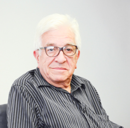 Victor Hugo Castro Araya (1939-2020)